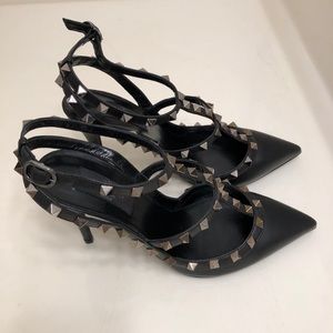 Valentino Black Rockstud Noir Sandals